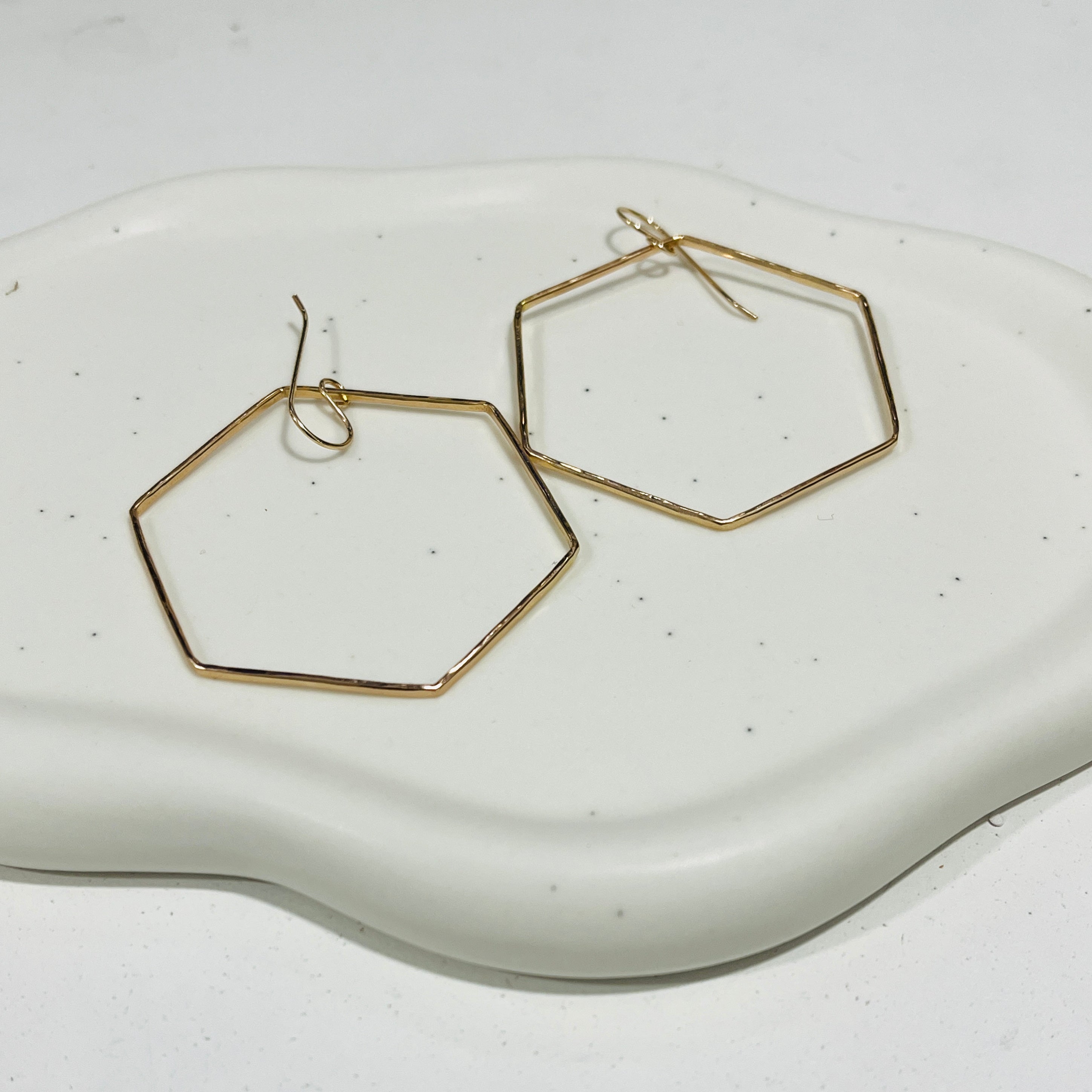 MIKA HEXAGON HOOPS