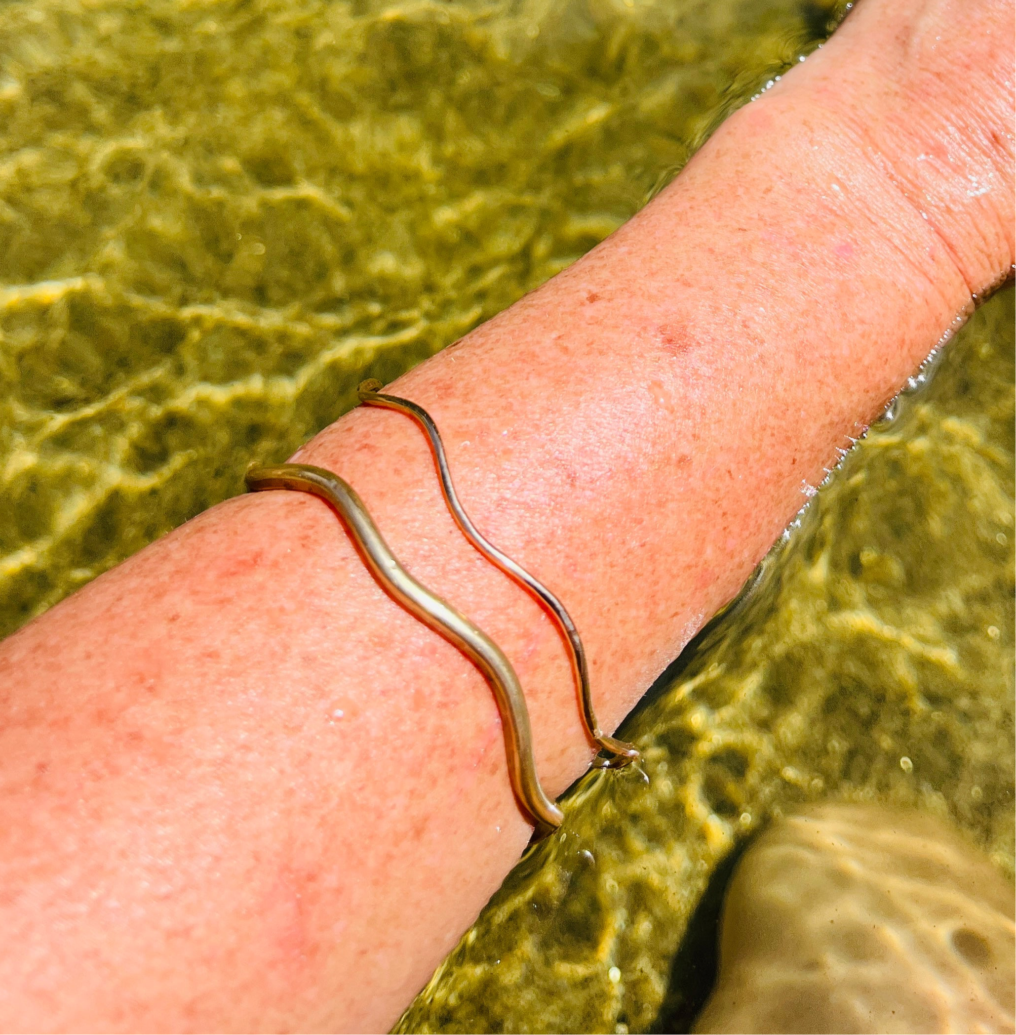 BIG WAVE BANGLE BRACELET