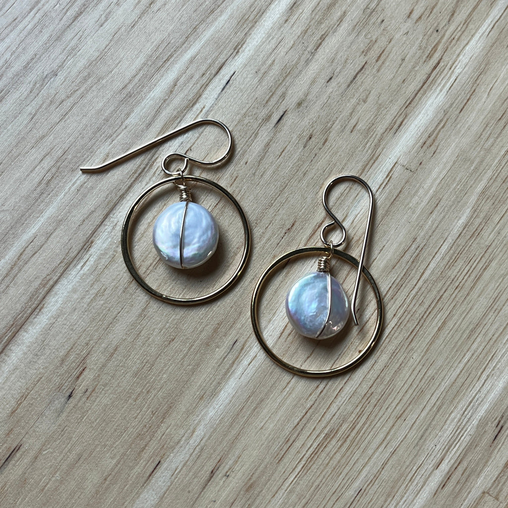 SEAGLOW COIN PEARL EARRINGS