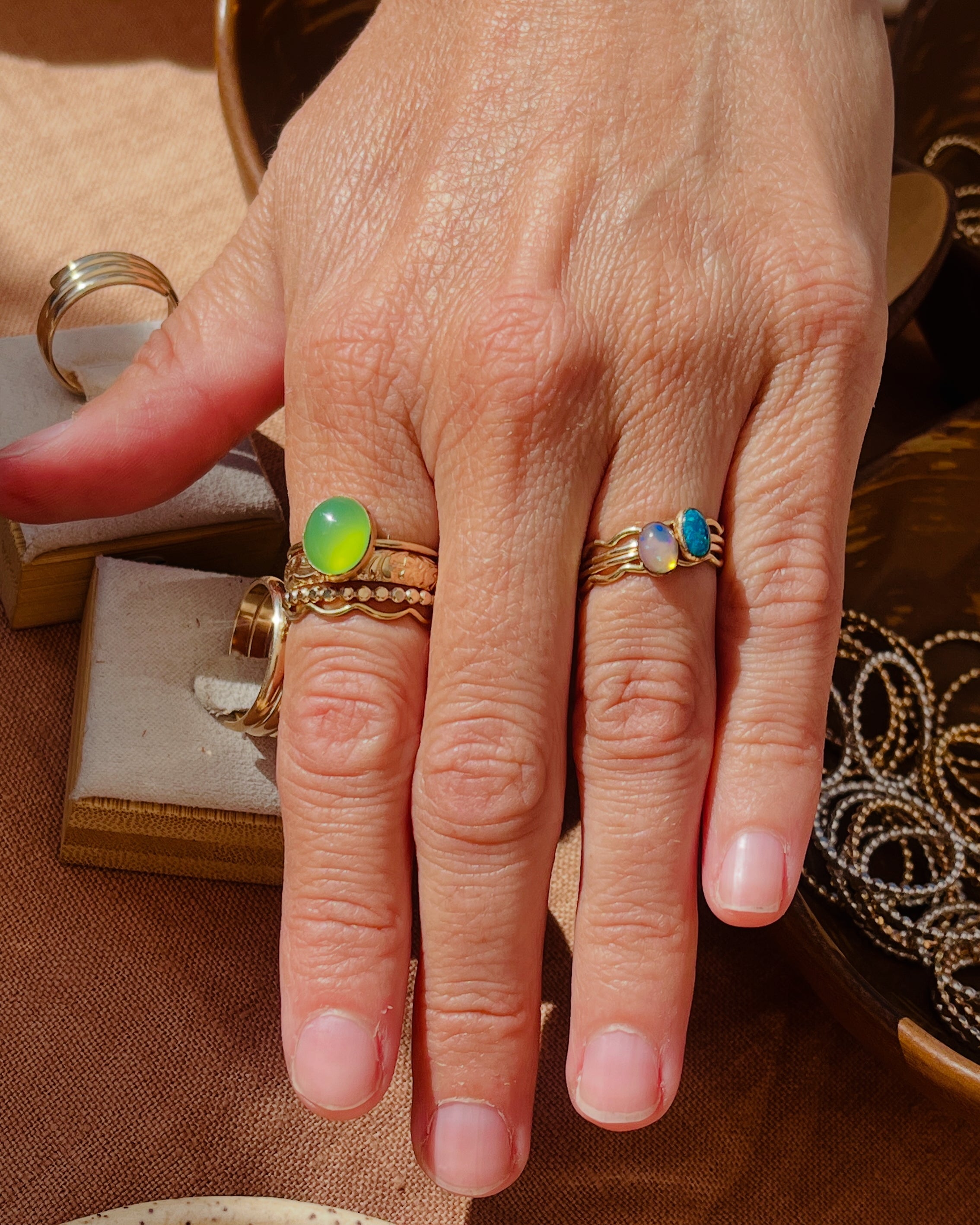 WAVE STACKING RING