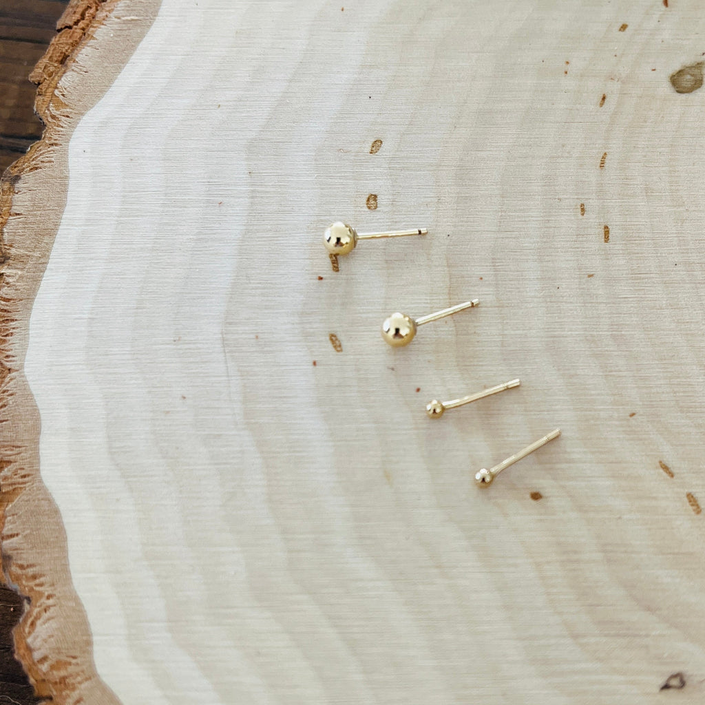 BALL STUD EARRINGS