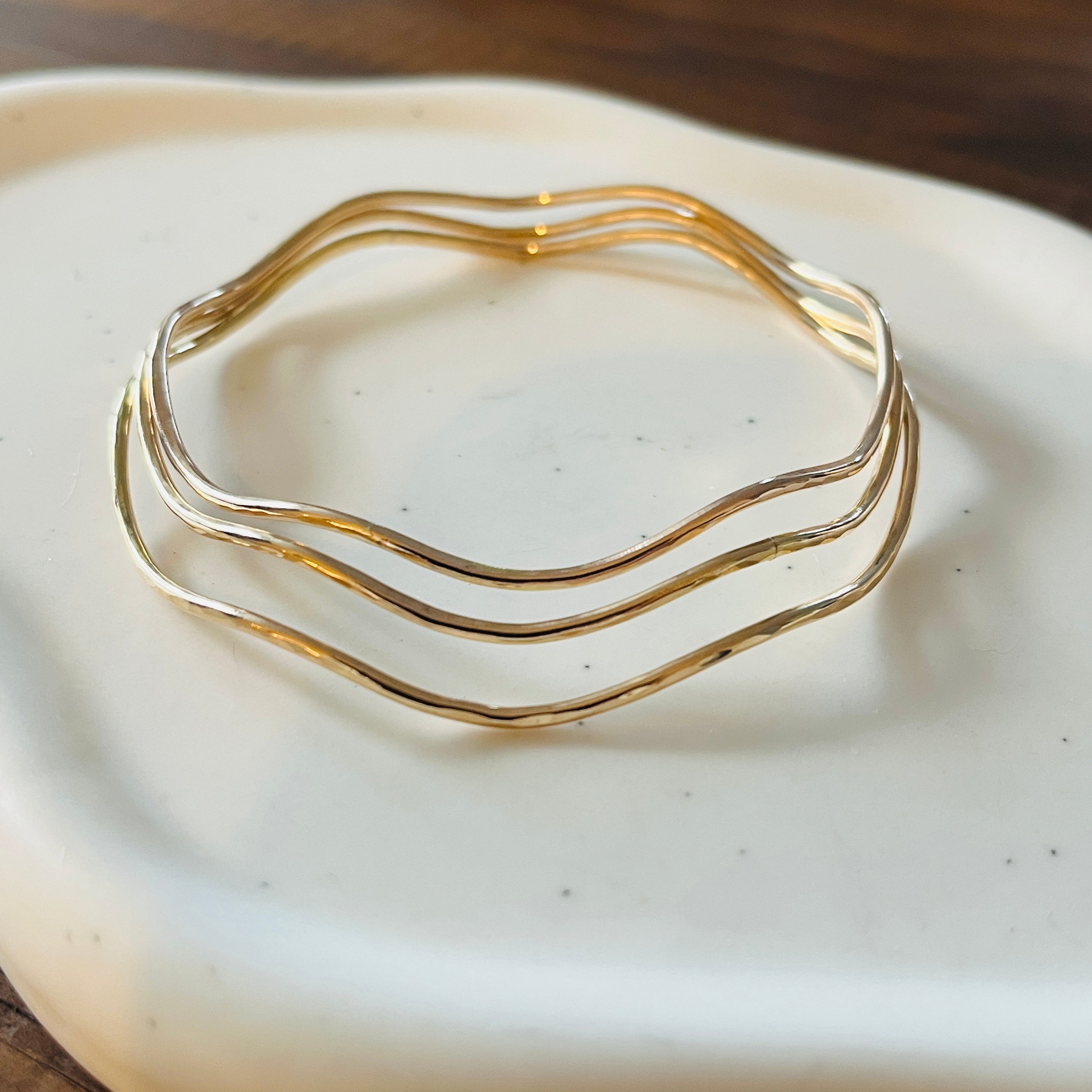 BIG WAVE BANGLE BRACELET