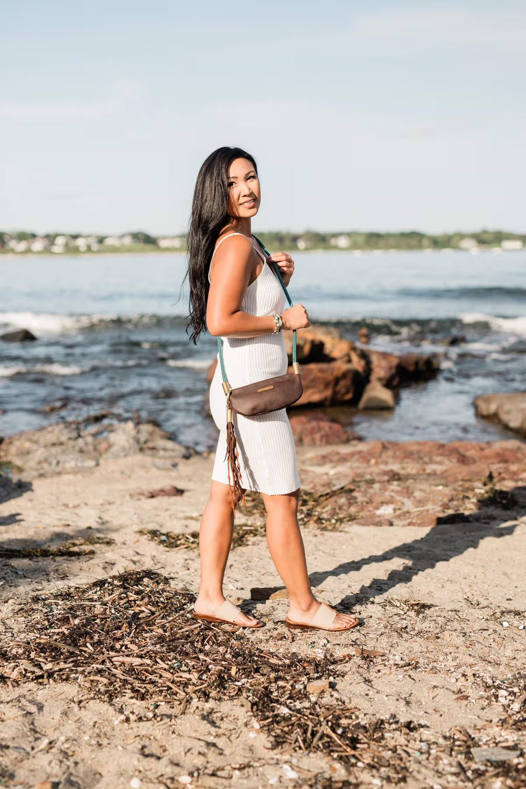 Oyster Shell Bag // in Brown Leather